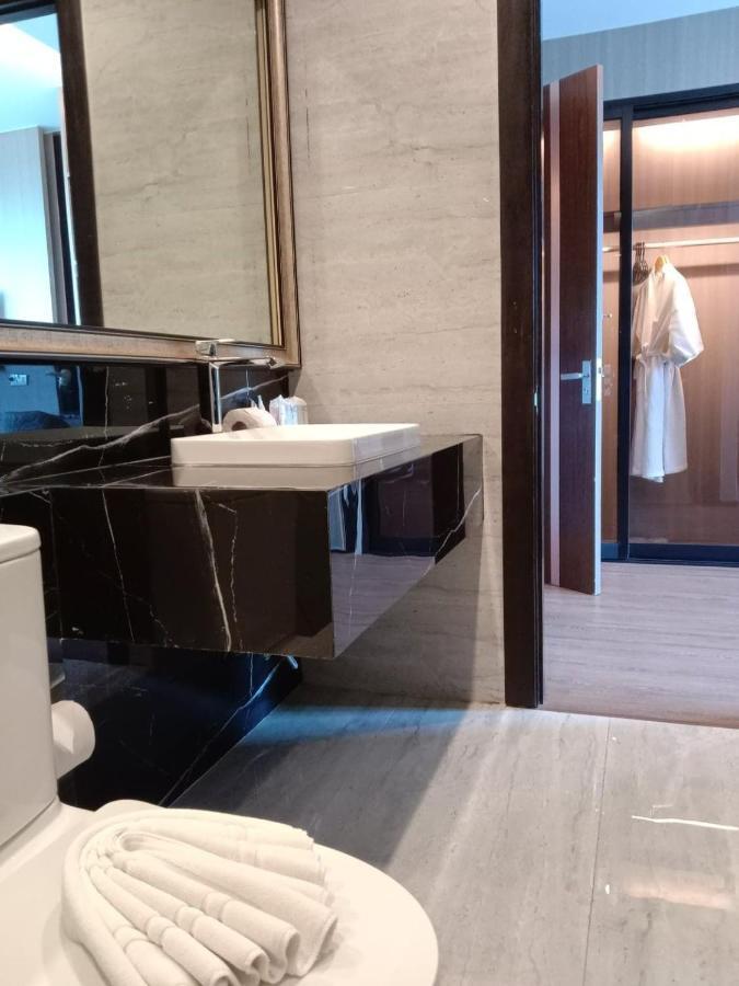 2 Bed Luxury Pool Villa Sleeps 6 Пхукет Екстер'єр фото